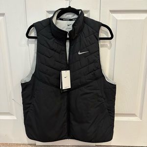 Nike AeroLayer Therma-Fit Repel Running Vest